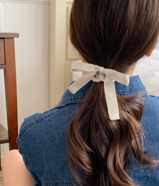 [SOYE PI-NE] Momo Satin Ribbon Scrunchie