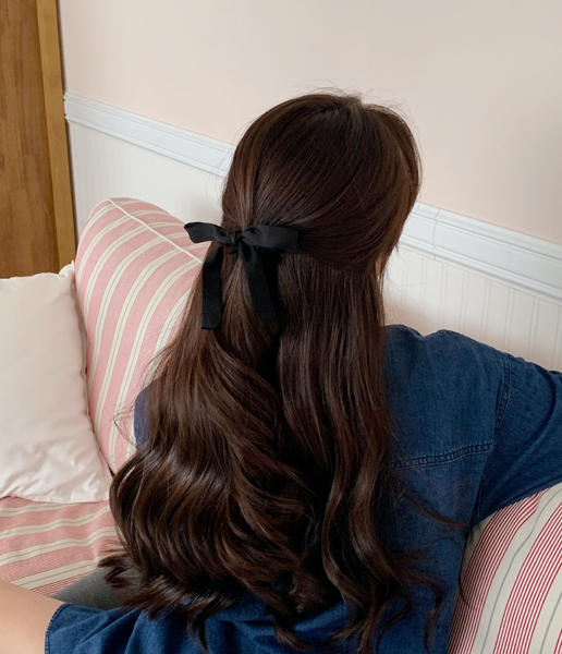 [SOYE PI-NE] Momo Satin Ribbon Scrunchie