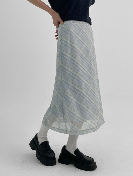 [BLACK UP] Chiffon Checkered Long Skirt