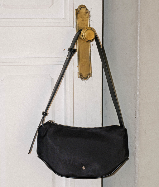 [mucu and ebony] Dulcet Bag (Black)