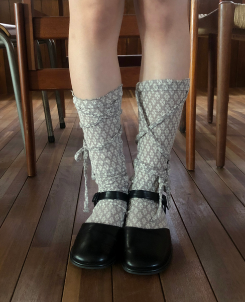 [DUNGEUREON] Bibi Lace Socks