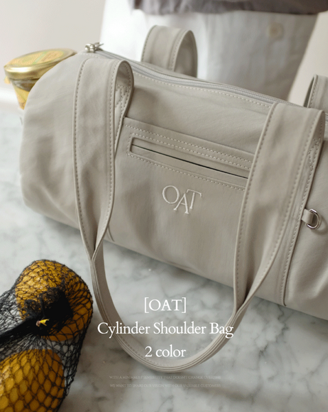 [98°C][OAT] Cylinder Shoulder Bag