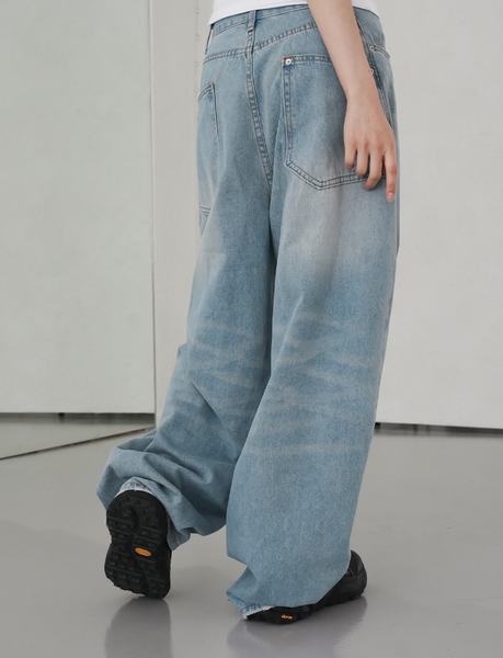 [BINARY01] Anton Balloon Wide Denim Pants