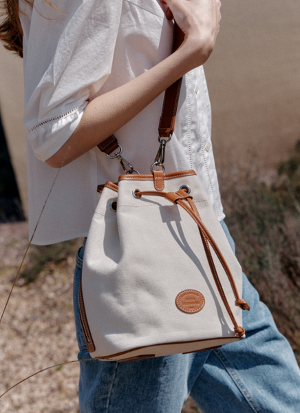 [depound] Lure Bucket Bag (Camel)