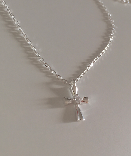 [moat] Cross Cubic Necklace (Silver925)