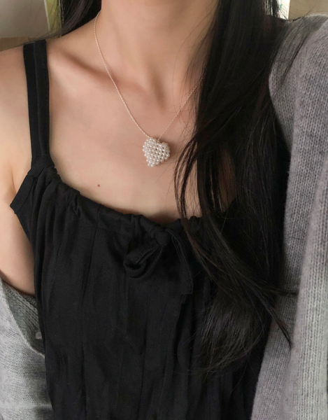 [DUNGEUREON] Love Some Pearl Heart Necklace