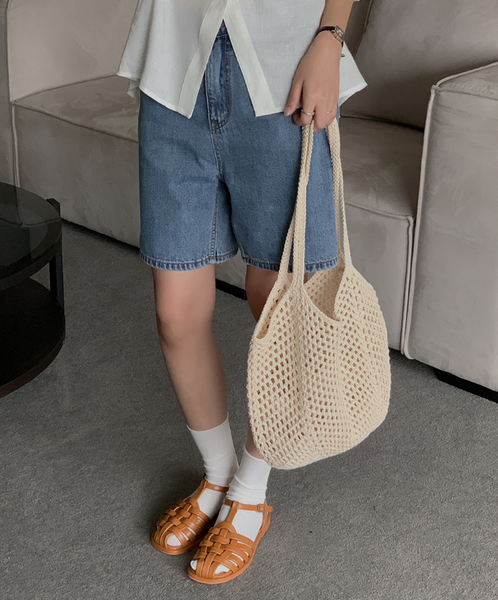 [FROM HEAD TO TOE] Round Cotton Shoulder Bag