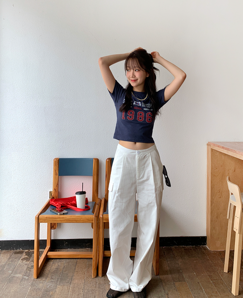 [FROM BEGINNING] Anna Printed Cropped T-Shirt