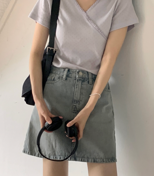 [98°C] Dart Lace Wrap T-shirt