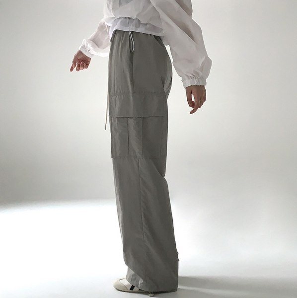 [CREAM CHEESE] Nylon Two-way String Jogger Pants