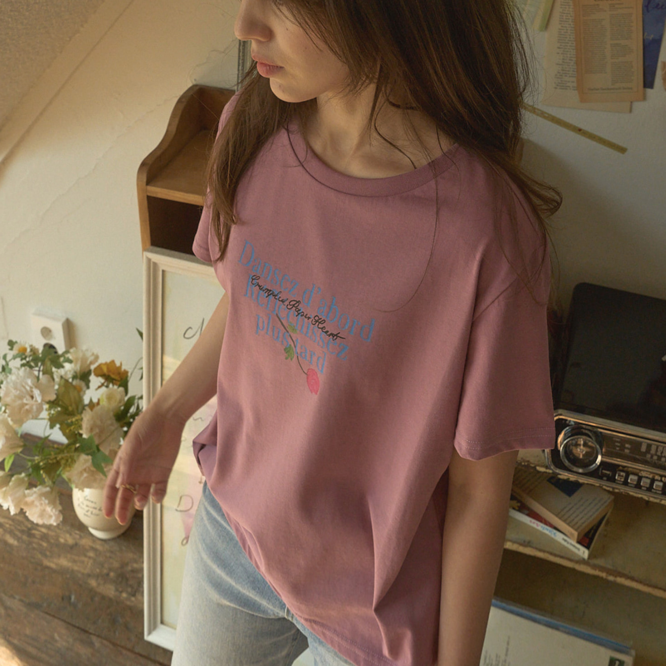 [HOTEL PARIS CHILL] Wander T-Shirt (Lilac)