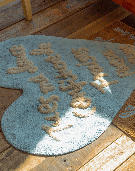 [HOTEL PARIS CHILL] Heart Shaped Rug (Sky)