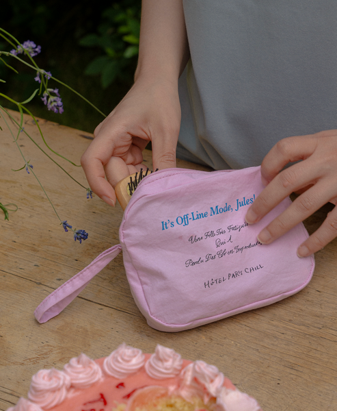 [HOTEL PARIS CHILL] Wander Pouch (Pink)