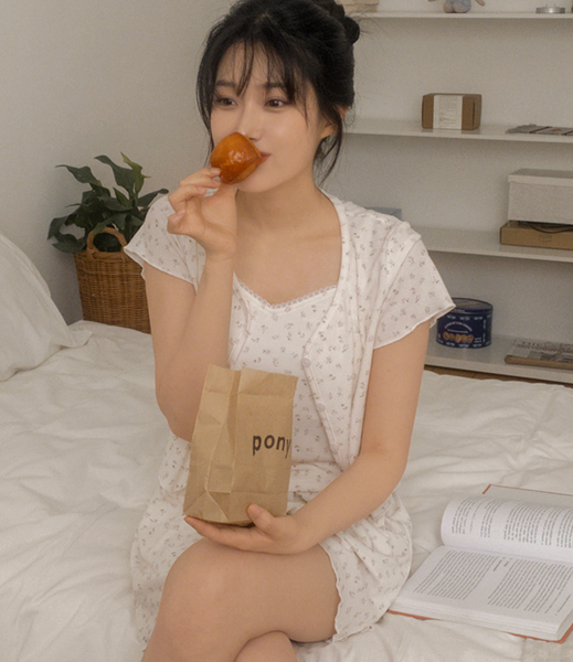 [Juuneedu] Sopty Flower Short Sleeve Pyjama Set