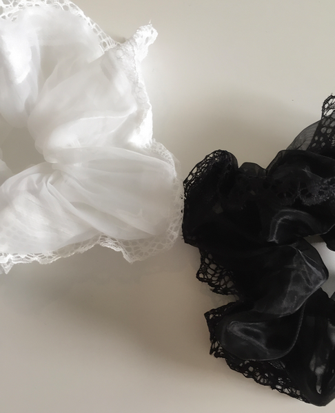 [moat] Organza Lace Scrunchy