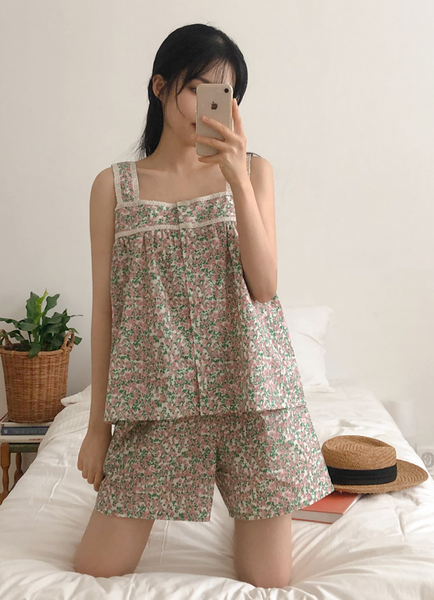 [Juuneedu] Ade Flower Lace Sleeveless Set