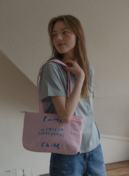 [HOTEL PARIS CHILL] Paper Heart Puffer Bag (Pink)