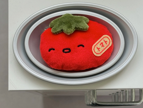 [HOOKKA HOOKKA STUDIO] Tomato Soft Fluffy Keyring