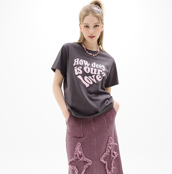 [LUVISTRUE] DN LUV TEE (CHARCOAL)