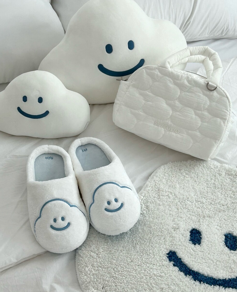 [skyfolio] White/Dark Cloud Slippers