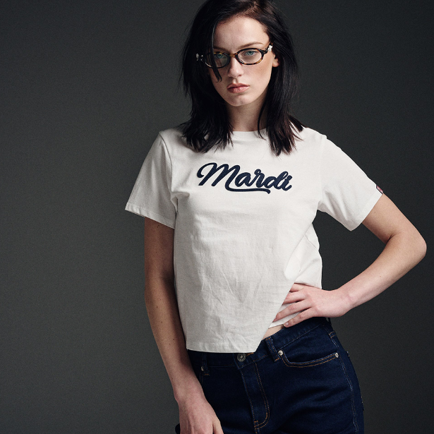 [MARDI MERCREDI] SLIM TSHIRT MARDI VINTAGE LOGO (WHITE NAVY)