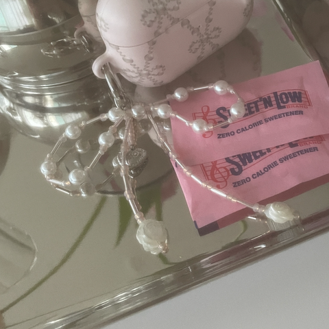[atta] Nacre rose ribbon keyring (Pink)