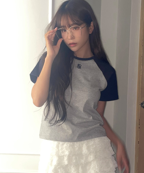 [ROCCI ROCCI] Classic Symbol Raglan T-shirt [MELANGE GREY]