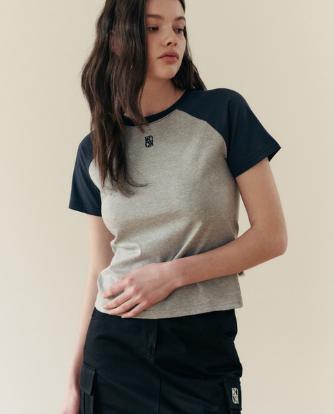 [ROCCI ROCCI] Classic Symbol Raglan T-shirt [MELANGE GREY]