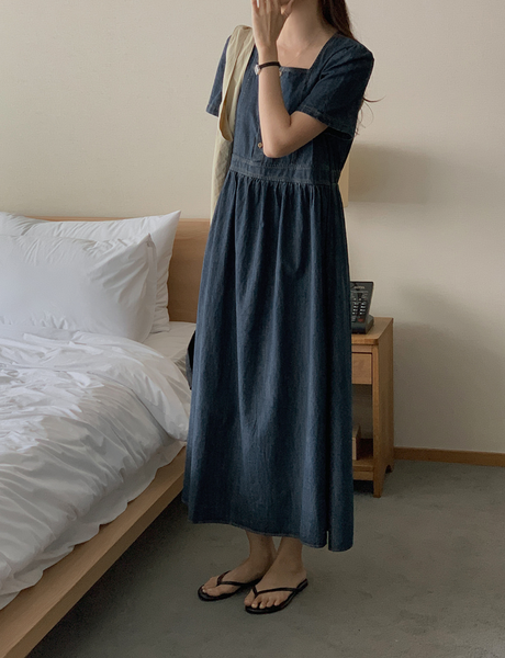 [FROM HEAD TO TOE] *Love from* Square Denim Short-Sleeved Long Dress