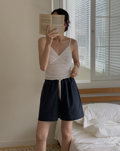 [FROM HEAD TO TOE] Banding Cotton Embroidered Shorts