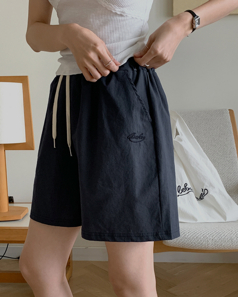 [FROM HEAD TO TOE] Banding Cotton Embroidered Shorts