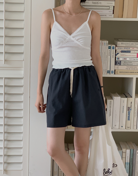 [FROM HEAD TO TOE] Banding Cotton Embroidered Shorts