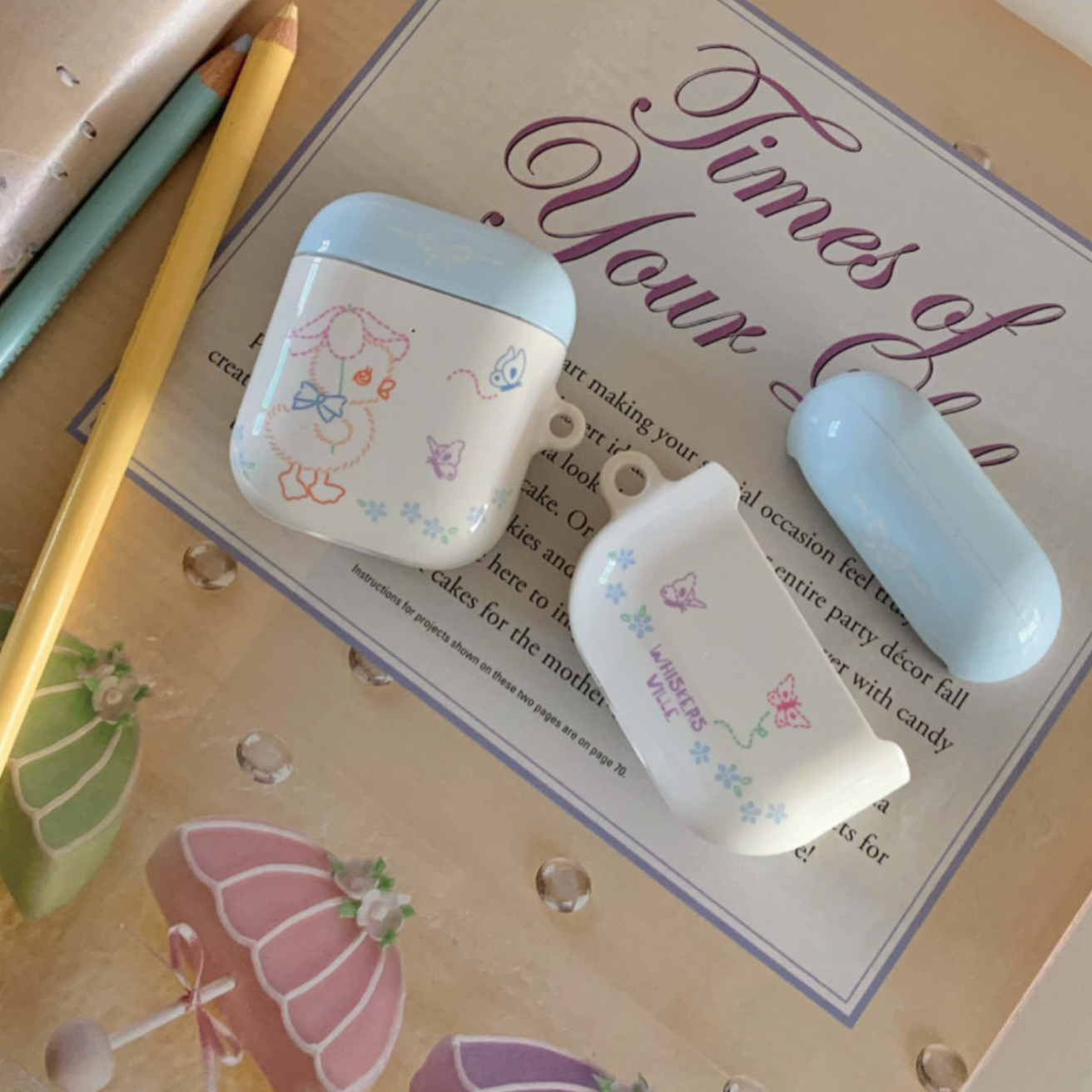 [whiskersville] Baby Duck Airpods Case