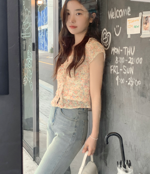 [98°C] Chiffon Flower Blouse