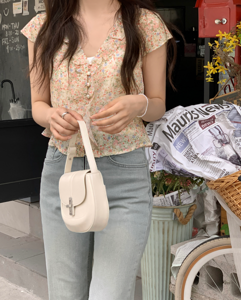 [98°C] Chiffon Flower Blouse