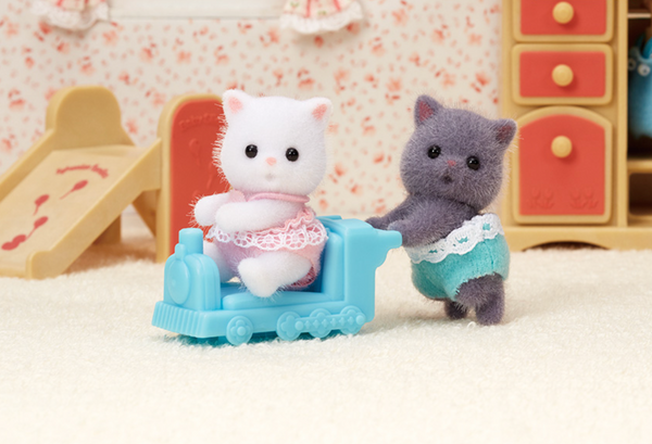 [Sylvanian Families] Persian Cat Twins