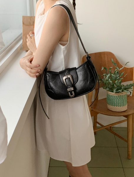 [98°C] Metal Vintage Buckle Shoulder Bag (Cross Bag)