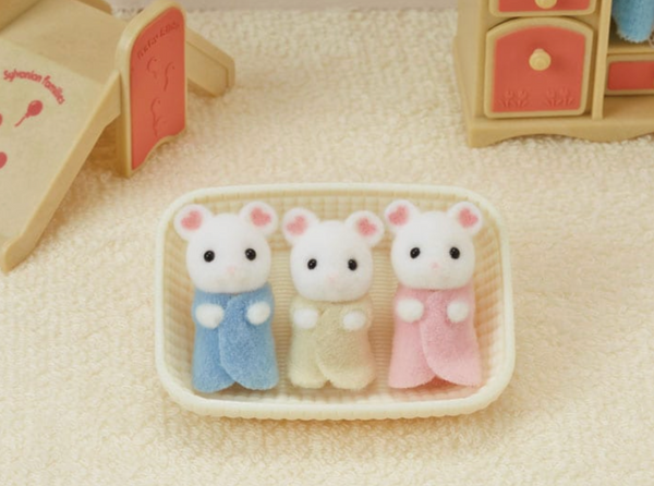 [Sylvanian Families] Marshmallow Mouse Triplets