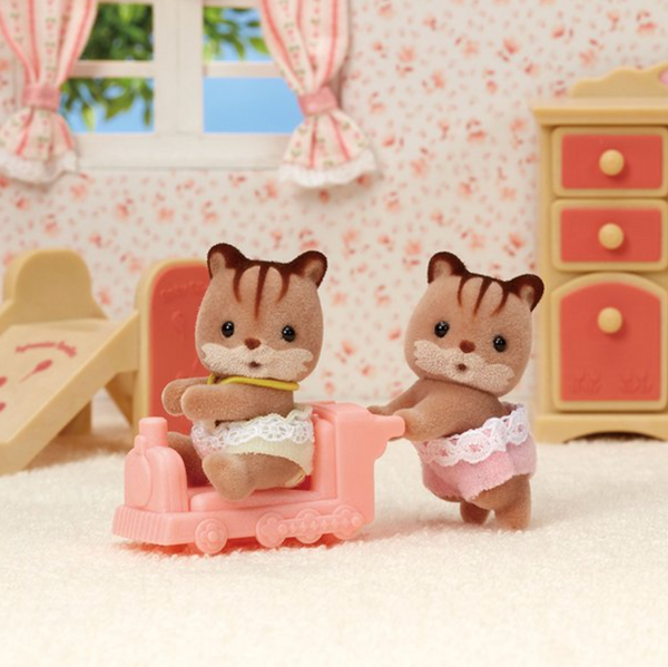 [Sylvanian Families] Walnut Squirrel Twins