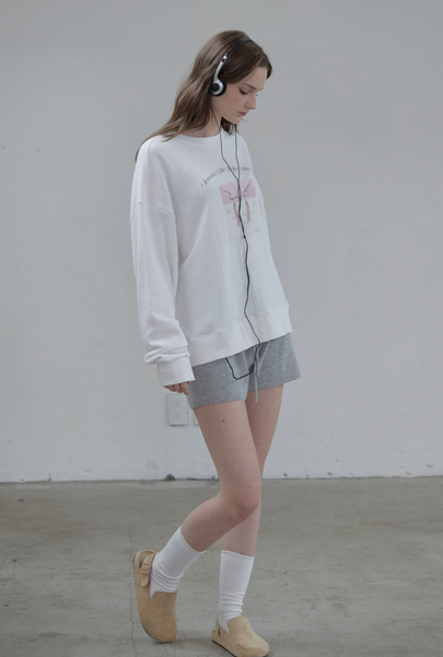 [Letter from Moon] Ribbon Letter Sweatshirt (Ivory)