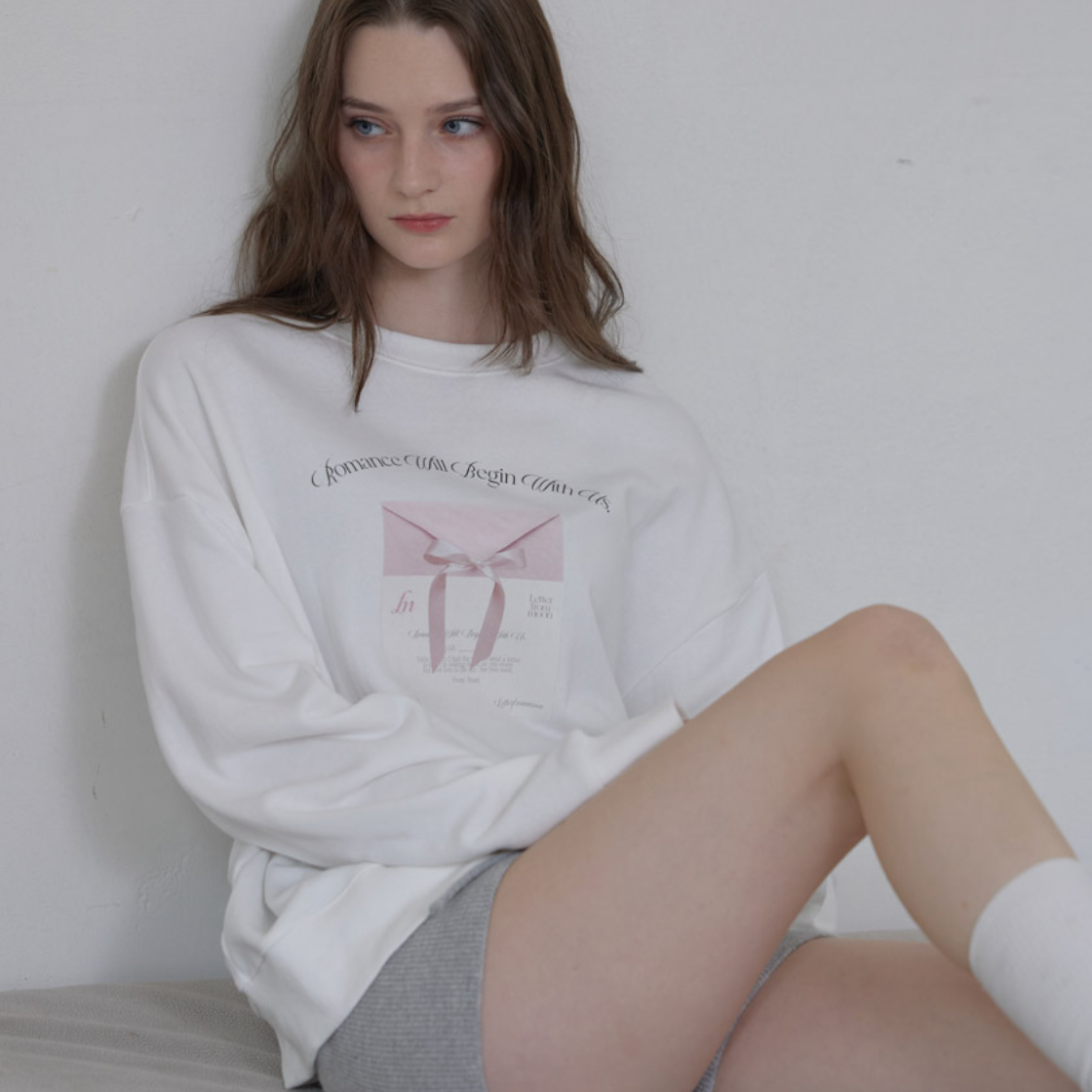 [Letter from Moon] Ribbon Letter Sweatshirt (Ivory)