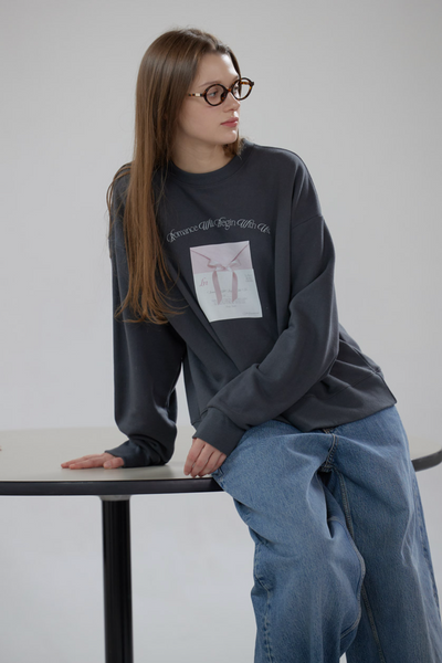 [Letter from Moon] Ribbon Letter Sweatshirt (Charcoal)