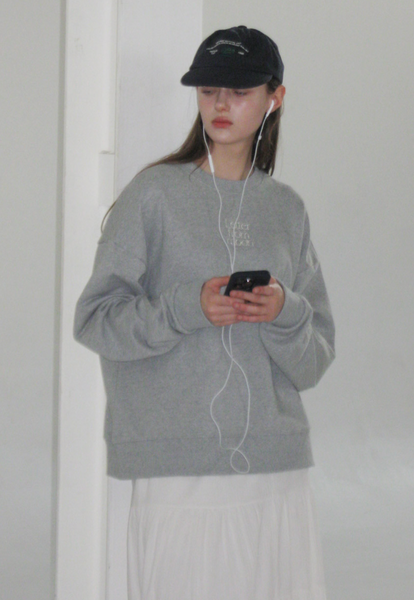 [Letter from Moon] Logo Silver Embroidered Sweatshirt (Melange Grey)