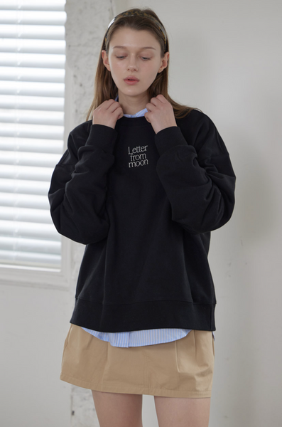 [Letter from Moon] Logo Silver Embroidered Sweatshirt (Black)