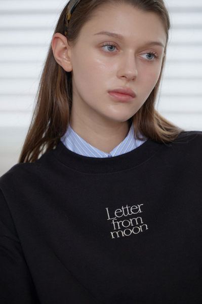 [Letter from Moon] Logo Silver Embroidered Sweatshirt (Black)