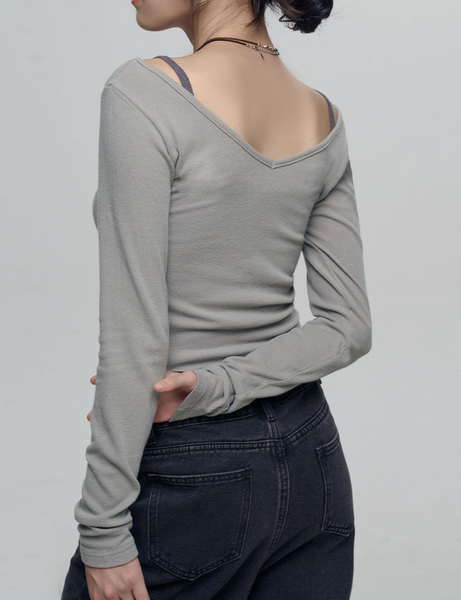 [CHICKS] Sandion V-neck Layered Long Sleeve T-shirt