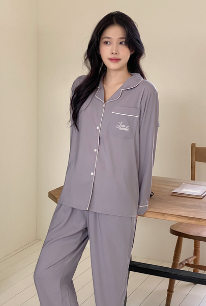 [Juuneedu] Low Cetin Embroidered Pyjama Set