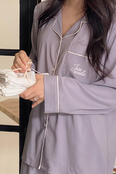 [Juuneedu] Low Cetin Embroidered Pyjama Set