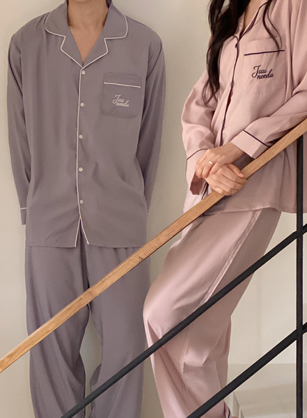 [Juuneedu] Low Cetin Embroidered Pyjama Set