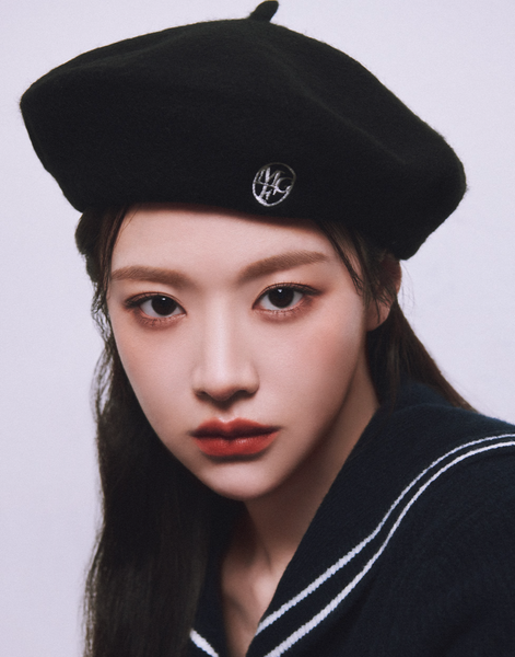 [MARITHÉ FRANÇOIS GIRBAUD] CIRCLE LOGO EMBROIDERY WOOL BERET Black